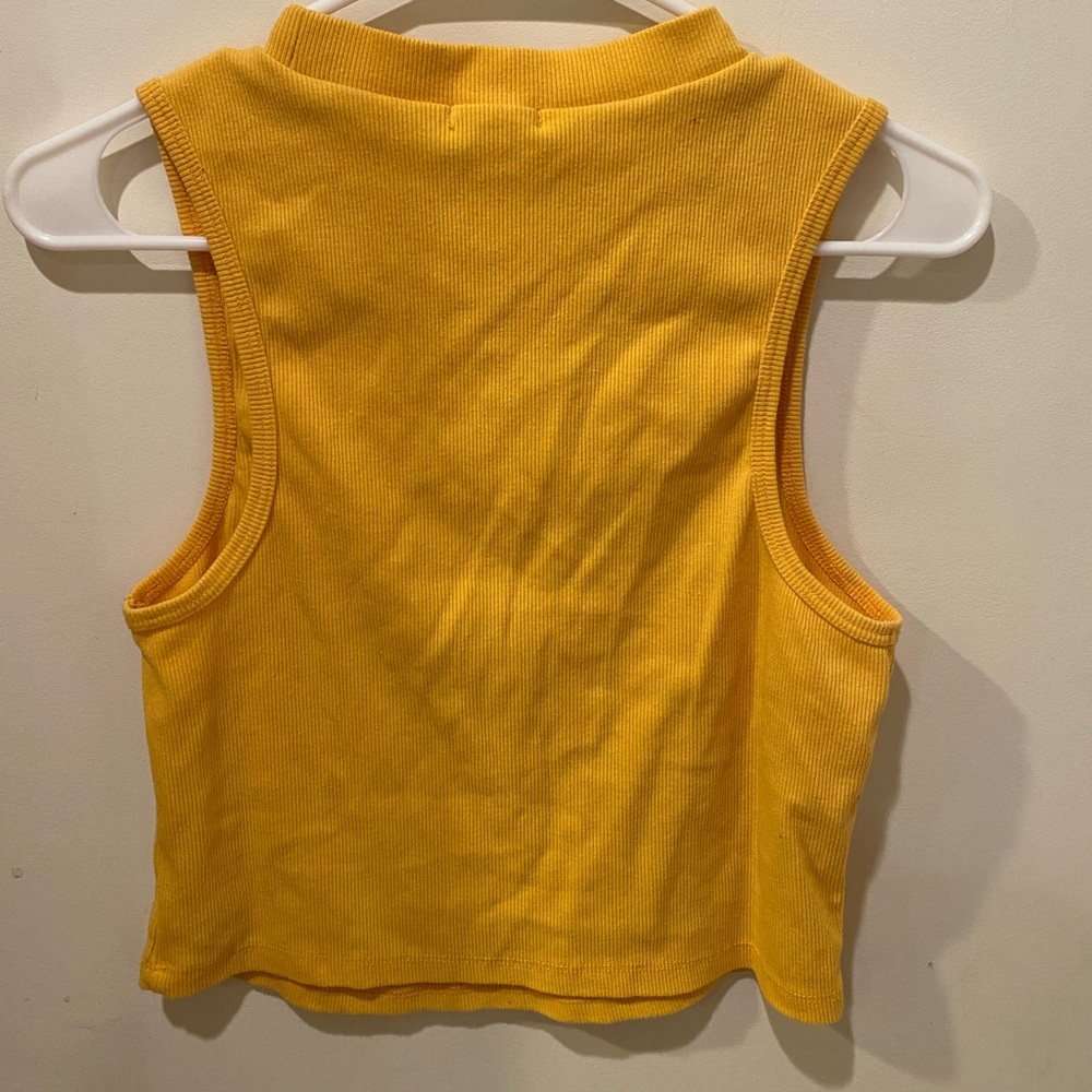 Muscle Tee - Picture 2 of 2